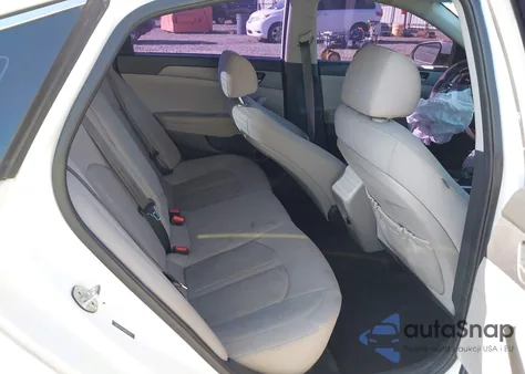 2018 Hyundai Sonata Se z USA, uszkodzony, nr VIN 5NPE24AF9JH643476